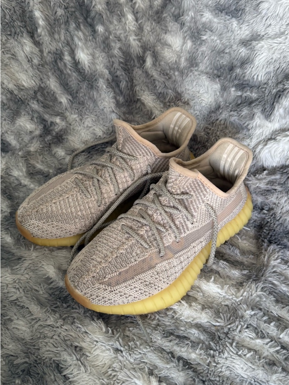 ADIDAS YEEZY BOOST 350 WOMEN'S  Low Top Sneaker SHOES 8